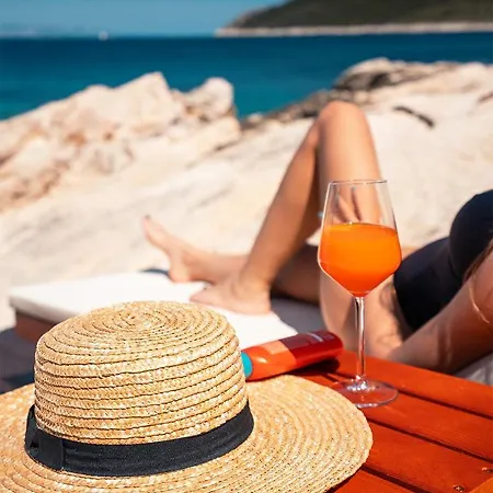 Luxury Lighthouse Vis-croatia Villa *
