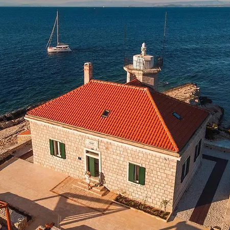 Villa Luxury Lighthouse Vis-croatia Vis