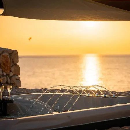 Luxury Lighthouse Vis-croatia Villa