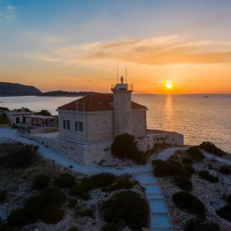 Villa Luxury Lighthouse Vis-croatia Vis
