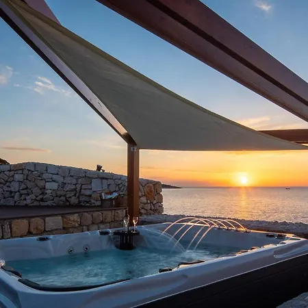 Luxury Lighthouse Vis-croatia *
