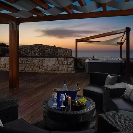 Villa Luxury Lighthouse Vis-croatia