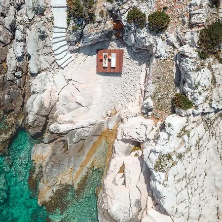 Villa Luxury Lighthouse Vis-croatia Vis