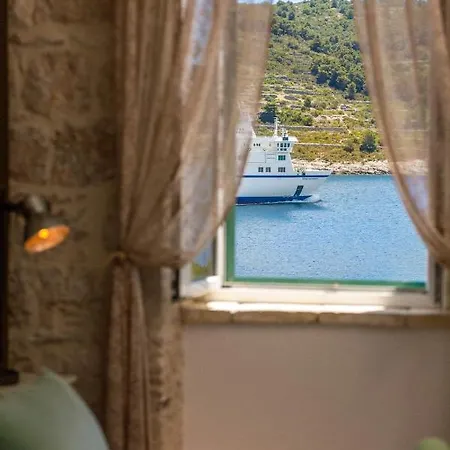 Villa Luxury Lighthouse Vis-croatia *